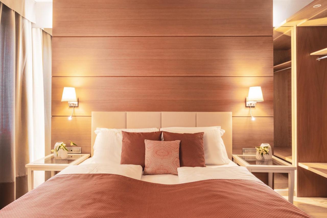 นาปูรา อาร์ต ดีไซน์ โฮเทล Hotel แตร์ลาโน ภายนอก รูปภาพ