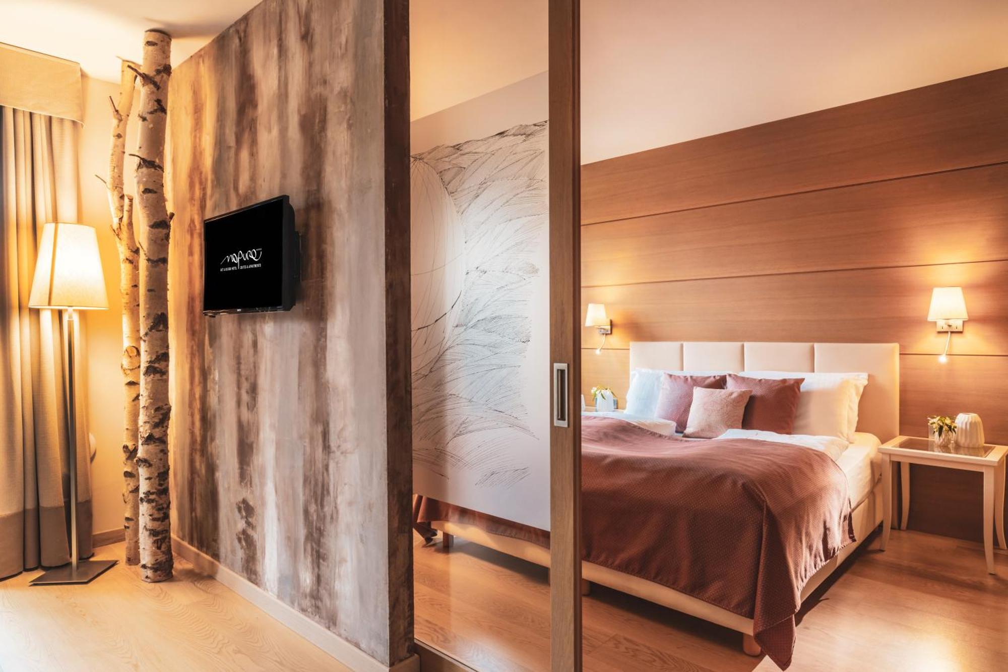 นาปูรา อาร์ต ดีไซน์ โฮเทล Hotel แตร์ลาโน ภายนอก รูปภาพ